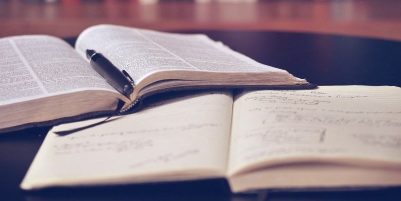 open-book-1428428_1280.jpg